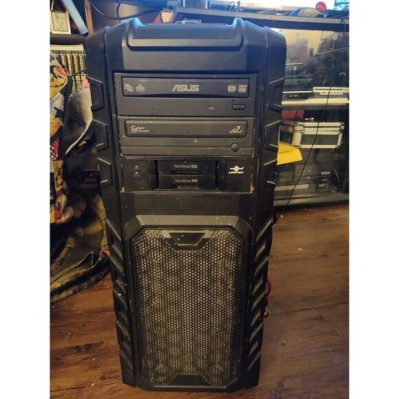 Antec Custom Gaming PC - Picture 6 of 10